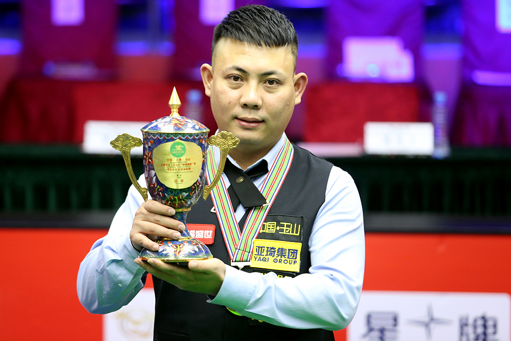 源于她坚持 源于她坚持