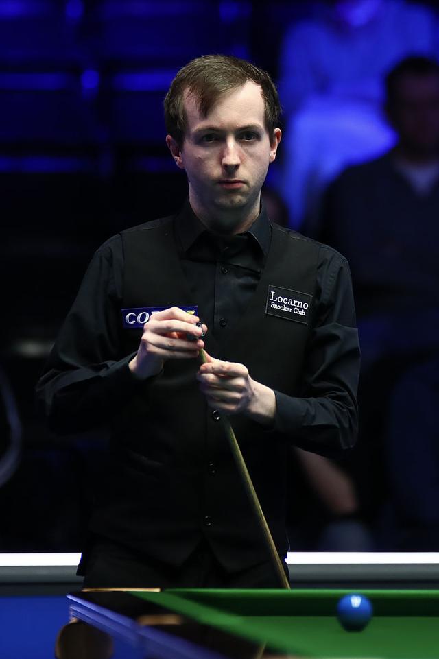 被迫离队并 被迫离队并